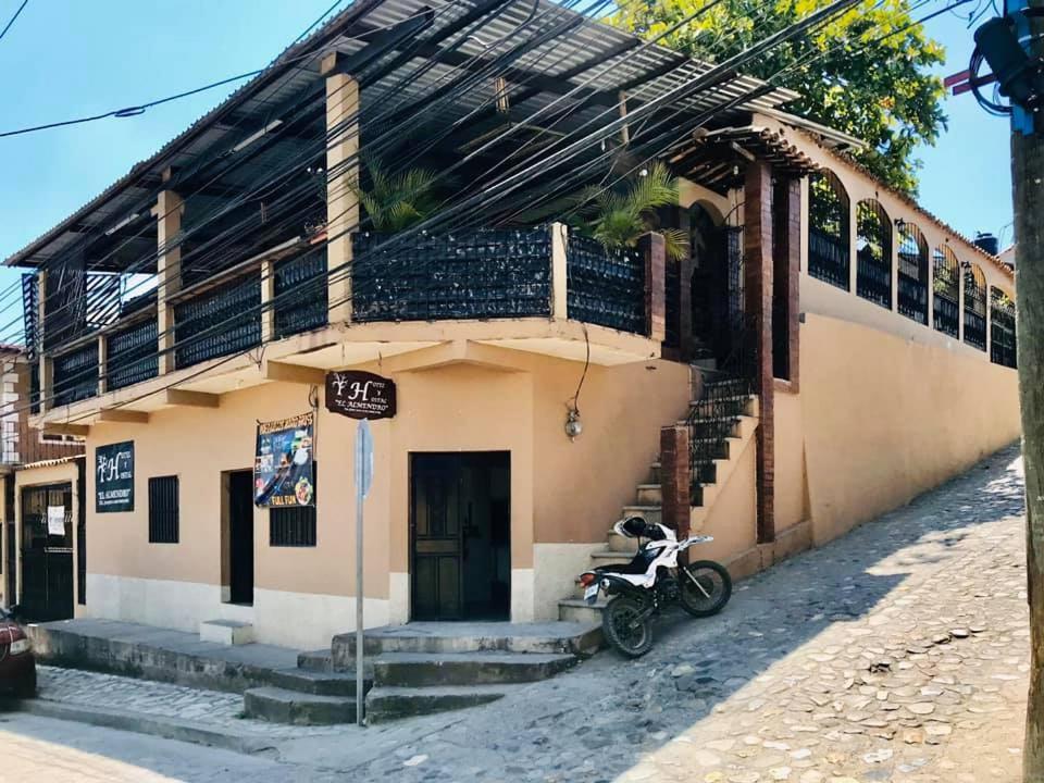 קופאן Hotel El Almendro מראה חיצוני תמונה